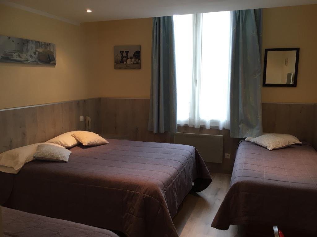 Hotel & Restaurant Le Cardinal Poix-de-Picardie Eksteriør billede